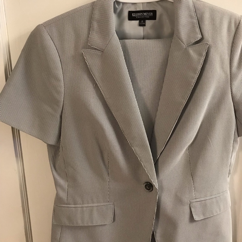 Short sleeves Blazer with pants set